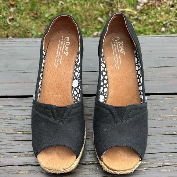 Toms Black Canvas Woven Wedges Open Toe Women Size 7.5W - Picture 7 of 10
